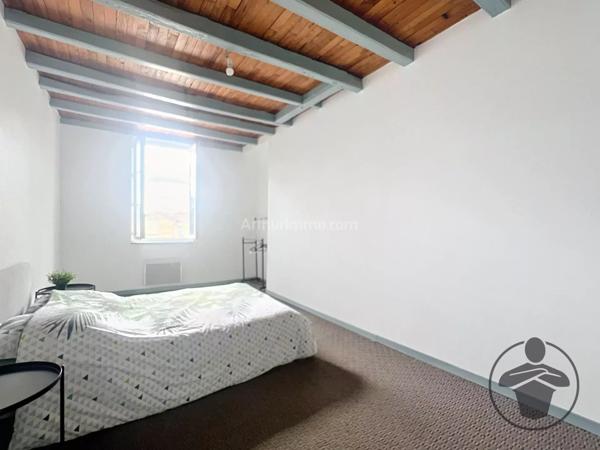 Vente Immeuble 3 pièces 105 m2 à Coutras