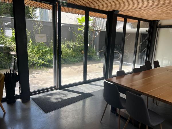 Bureaux à louer Nantes 350 m² avec terrasses et parking à vélos