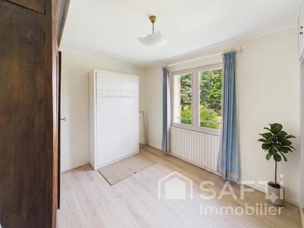 PESSAC – Maison familiale de 95 m² avec garage, terrasse et stationnements