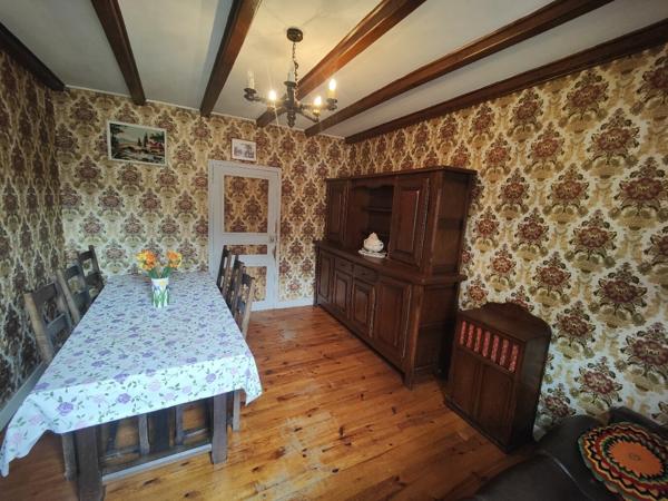 CALMONT-MAISON AVEC JARDIN A RENOVER Calmont