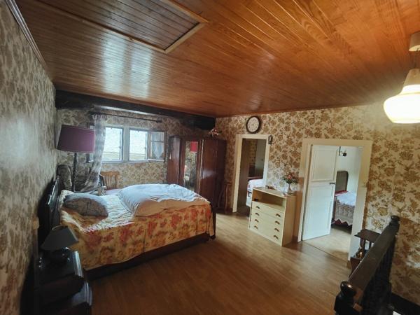 CALMONT-MAISON AVEC JARDIN A RENOVER Calmont