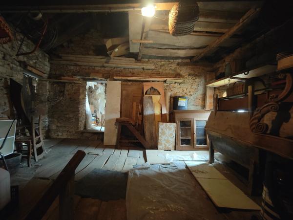 CALMONT-MAISON AVEC JARDIN A RENOVER Calmont