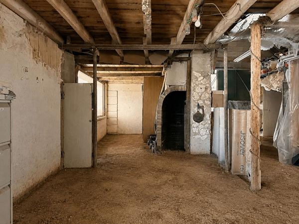 Maison ancienne à réhabiliter à Longué Jumelles