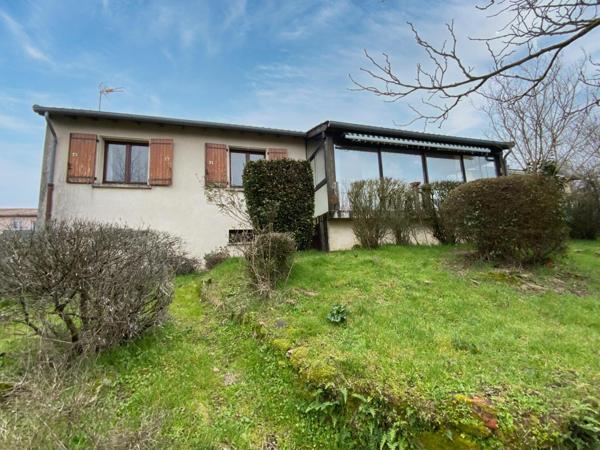 Maison de plain-pied à Saint-Baudille – Vue imprenable et beau potentiel