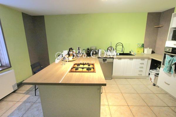 Maison 6 pièce(s) 5 chambre(s) 209 m²