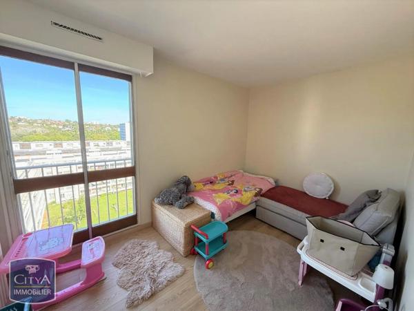 Appartement à louer 2 pièces 52.84m²