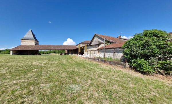 CORPS DE FERME (HAMEAU) À REPENSER & RENOVER - ENTRE CORDES ET GAILLAC Cordes sur ciel
