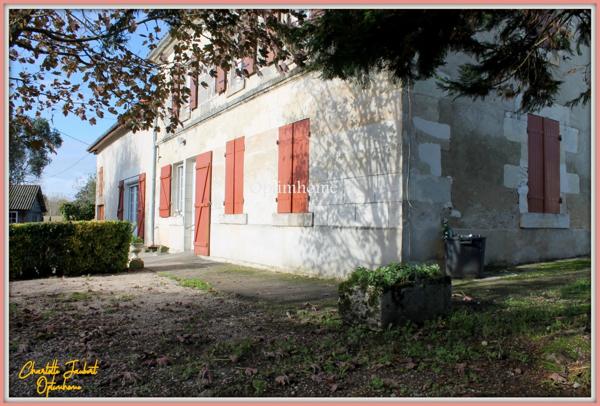 Grande maison divisée en 2 habitations