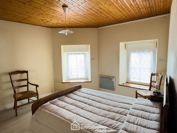 Maison 62 m² à Saint-Pierre-des-Échaubrognes 79700