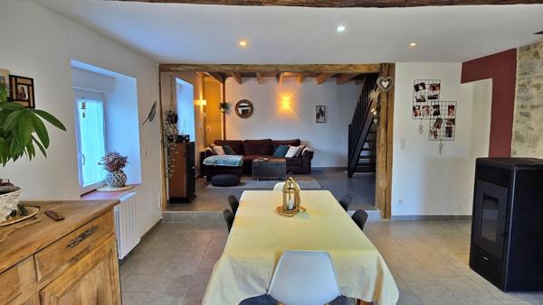 Maison rénovée en Pierre 6 pièces + Jardin + Garage - ORADOUR SUR GLANE (87)