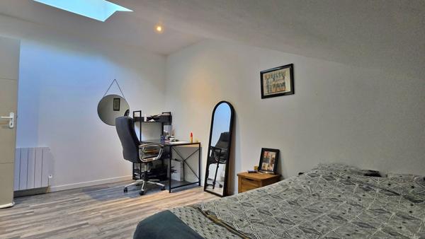 Maison rénovée en Pierre 6 pièces + Jardin + Garage - ORADOUR SUR GLANE (87)