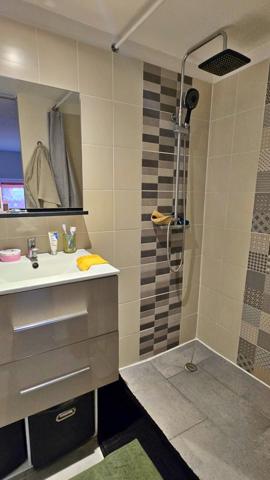 Maison rénovée en Pierre 6 pièces + Jardin + Garage - ORADOUR SUR GLANE (87)