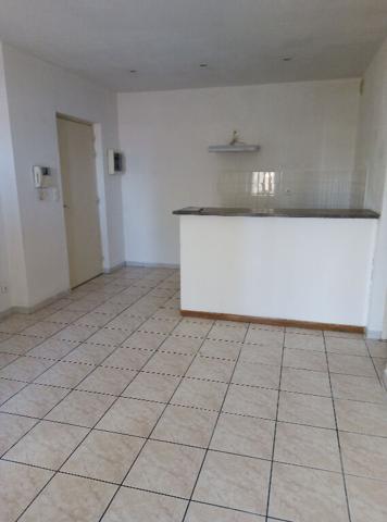 BEZIERS - Appartement 3 pièce(s) - 52 m2 - 540 € CC