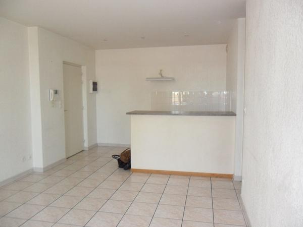 BEZIERS - Appartement 3 pièce(s) - 52 m2 - 540 € CC