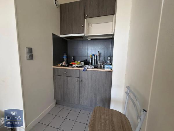 Appartement à louer 1 pièce 25.66m² Arpajon (91290)