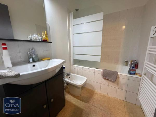 Appartement à louer 1 pièce 25.66m² Arpajon (91290)