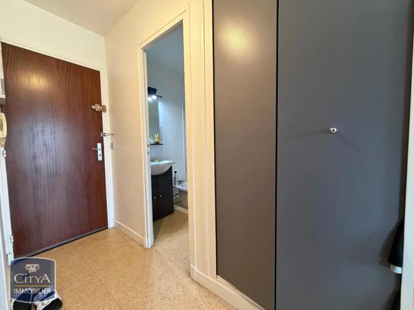 Appartement à louer 1 pièce 25.66m² Arpajon (91290)