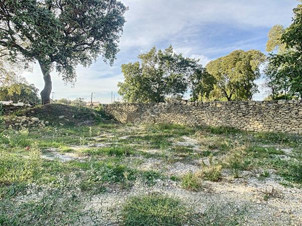 Terrain Miramas 636 m2