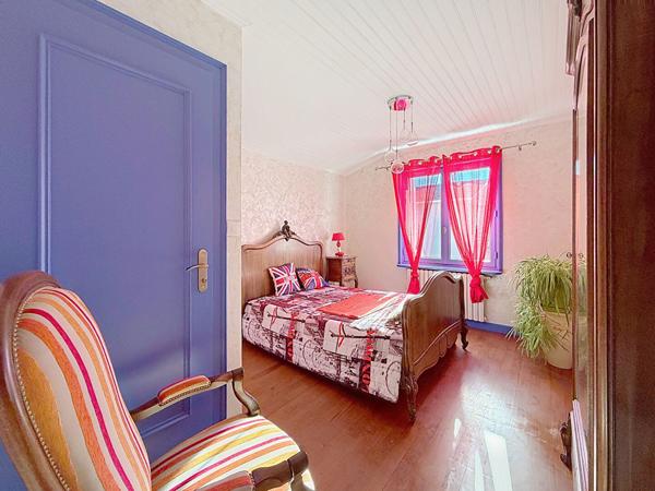 Belle maison à Meximieux de 140m² avec 5 chambres sur un jardin de 565m² avec terrasse couverte et garage