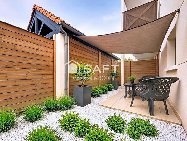 Appartement coup de cœur – 45 m² avec extérieur privatif et parking – À 2 min de La Rochelle