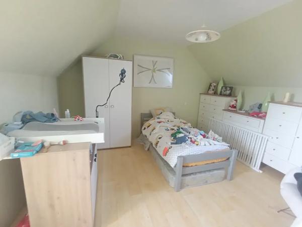 Maison 5 chambres sur 2100m2 de terrain