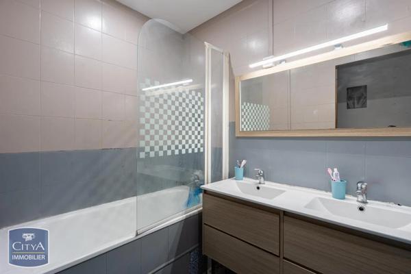 Appartement à vendre 6 pièces 109.4m² Aix-en-Provence (13090)
