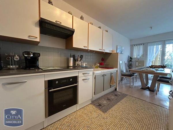 Appartement à louer 3 pièces 76.5m² Sedan (08200)