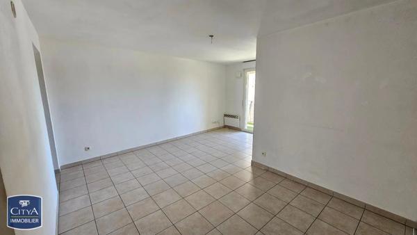 Appartement à louer 3 pièces 58m² Toulon (83100)