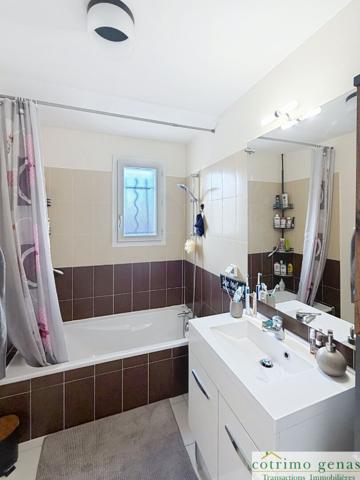 GENAS Maison de 82m² hab. Terrain 319m²