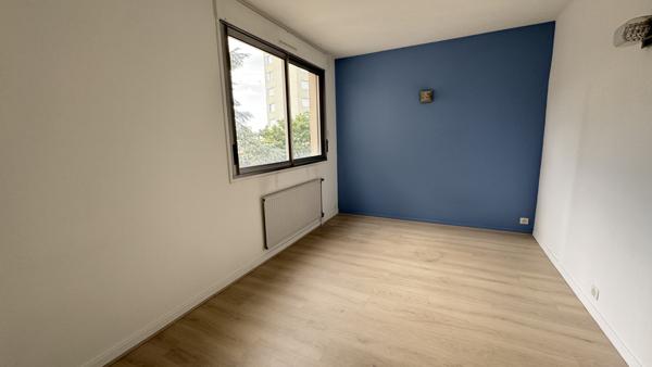 Saint-Étienne (42100) MAGNIFIQUE APPARTEMENT DUPLEX DE 160M2 AVEC BELLE TERRASSE