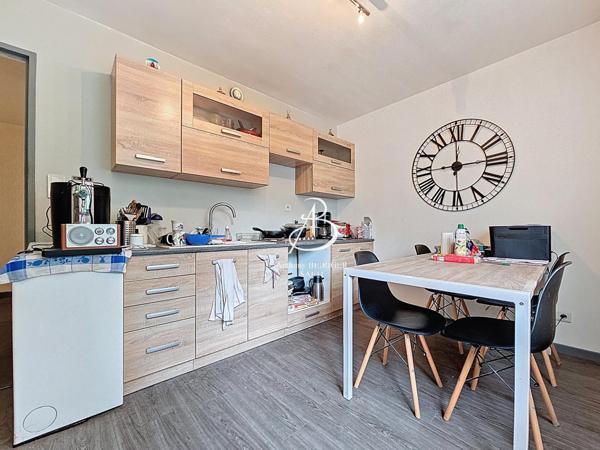 Bel appartement lumineux au 3eme et dernier étage