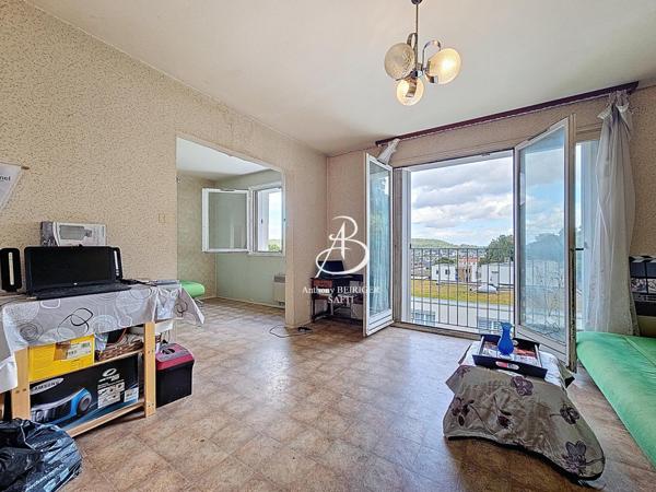 Bel appartement lumineux au 3eme et dernier étage