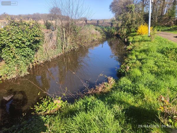 Maison à restaurer à vendre à Arthezé dans la Sarthe (72270), ref : 353   
la fleche