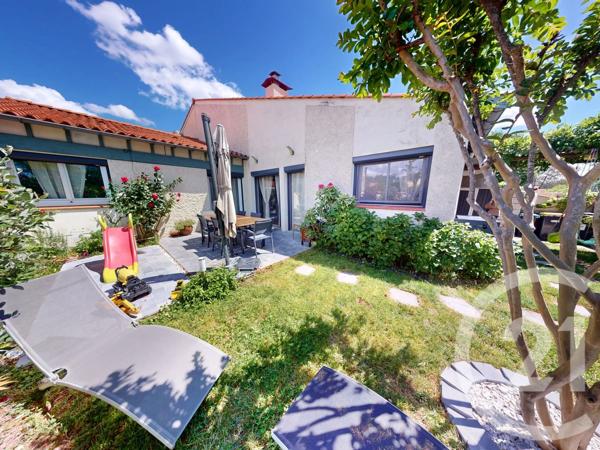 Maison à vendre  4 pièces - 111 m 2   BLAGNAC  - 31
