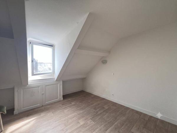Appartement 1 pièce                                        - 35000 Rennes - CENTRE Réf : 2345