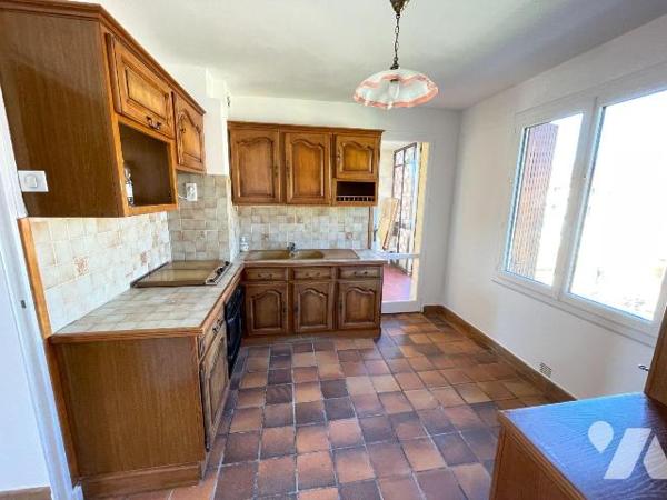 A vendre - Manosque (04) - Alpes de Haute Provence:  Appartement T4 d'env 93,93 m², spacieux, l...