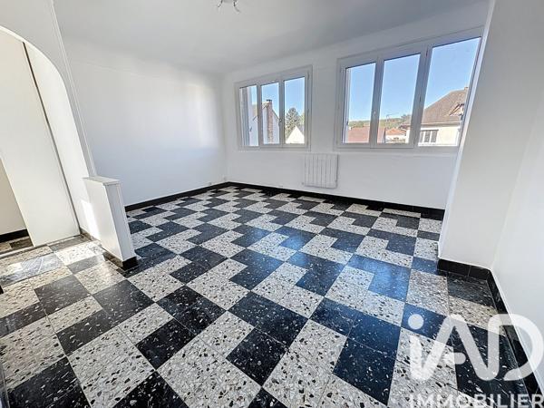 Immeuble à vendre 64 m² Lardy