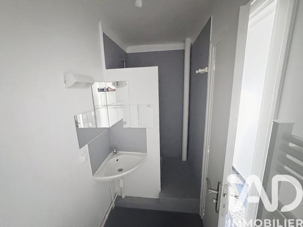 Immeuble à vendre 64 m² Lardy