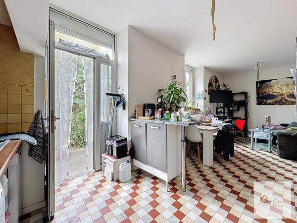 Immeuble de rapport partiellement loué – Centre de Lamalou-les-Bains