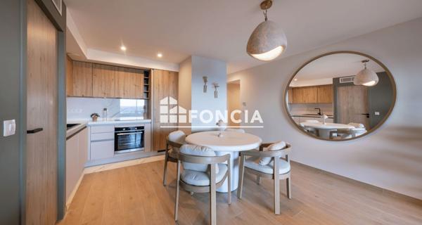À vendre Appartement 2 pièces 52.1 m² - Saint-raphaël 83700