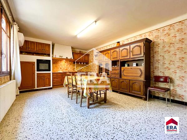 Maison à rénover au coeur de 2 hectares de nature