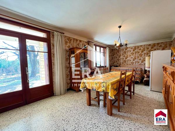 Maison à rénover au coeur de 2 hectares de nature