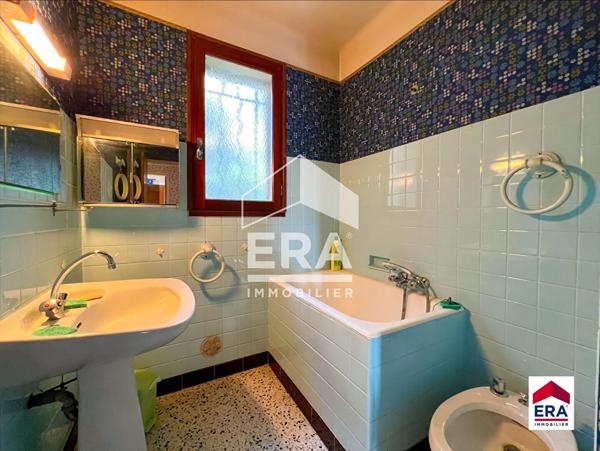 Maison à rénover au coeur de 2 hectares de nature