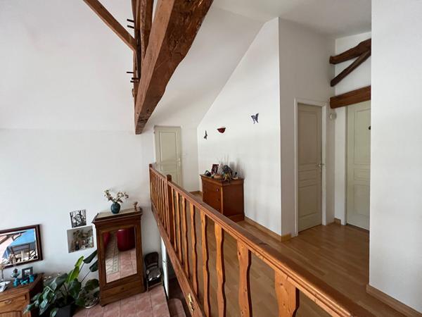 Maison 146m²  7 Pièces à vendre à Valence En Poitou