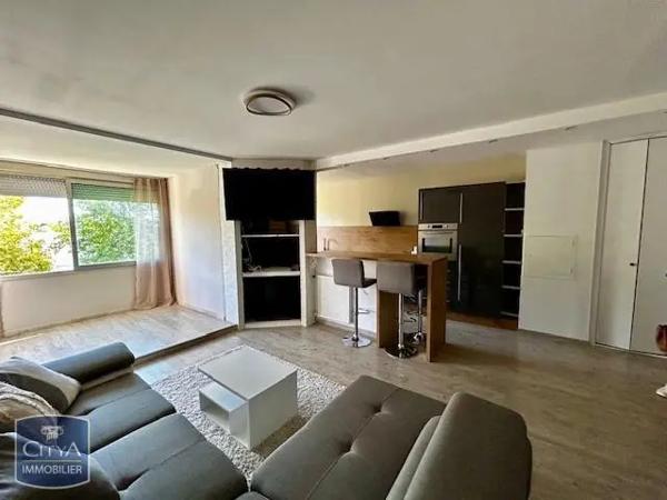 Appartement à louer 3 pièces 69.8m² Beaune (21200)