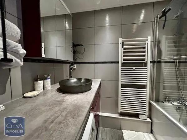 Appartement à louer 3 pièces 69.8m² Beaune (21200)