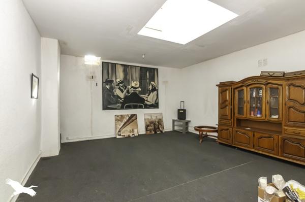 Immeuble à vendre |                                       Pomérols |                                            390 m²