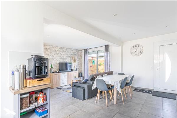 Maison à louer |  BASSENS |  5 pièces | 94 m²