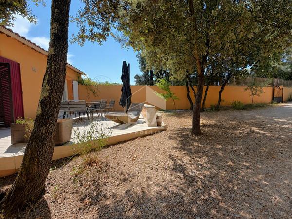 Maison Mazan 4 chambres jardin arboré au calme sans vis à vis
