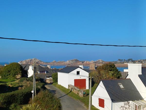 Plougasnou (29630) Plougasnou port du Diben, maison 5 chambres avec possibilité appartement indépendant.